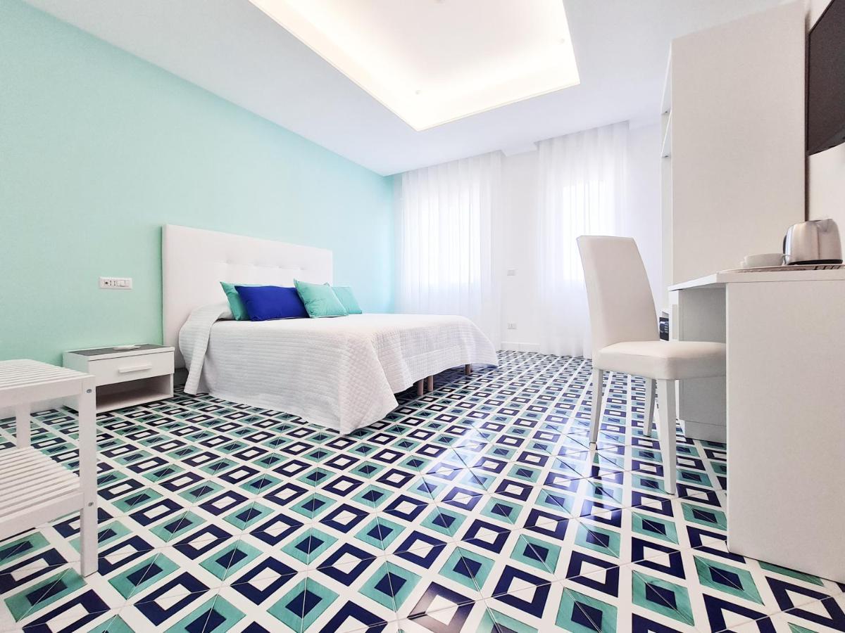 Domus Sole Bed & Breakfast ซอร์เรนโต ภายนอก รูปภาพ