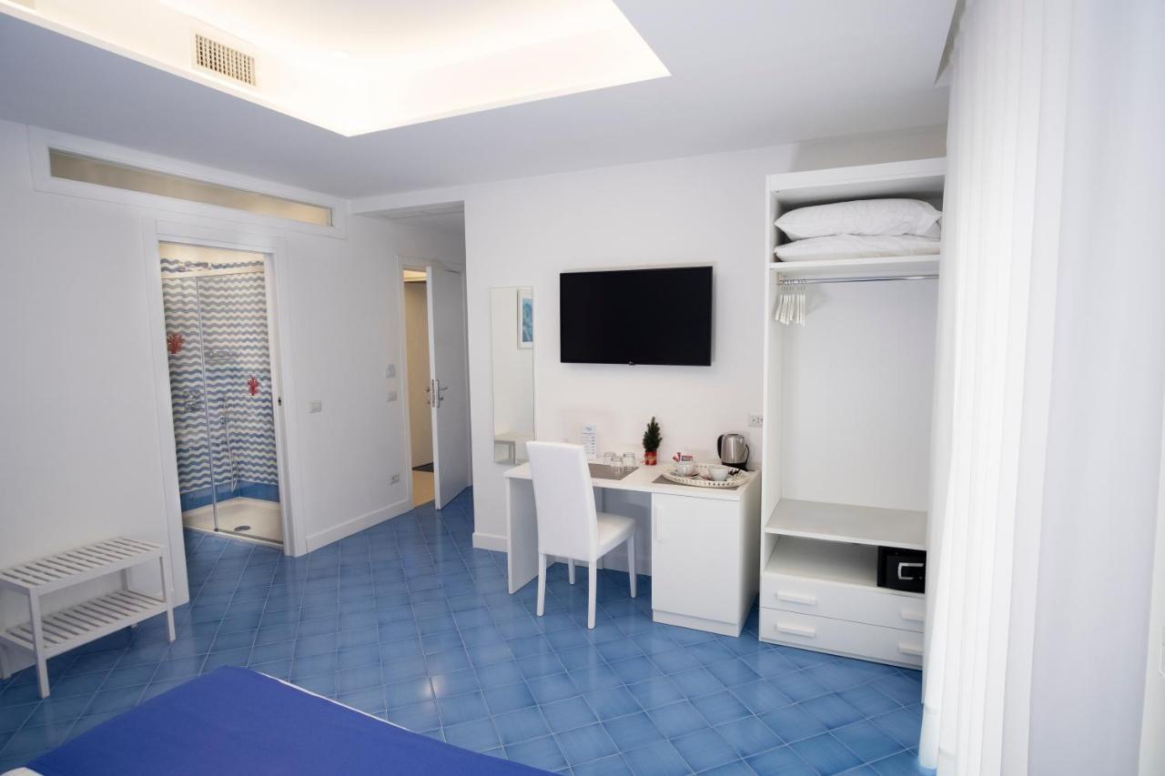 Domus Sole Bed & Breakfast ซอร์เรนโต ภายนอก รูปภาพ