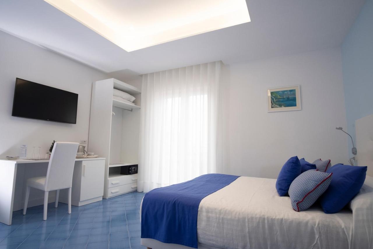 Domus Sole Bed & Breakfast ซอร์เรนโต ภายนอก รูปภาพ