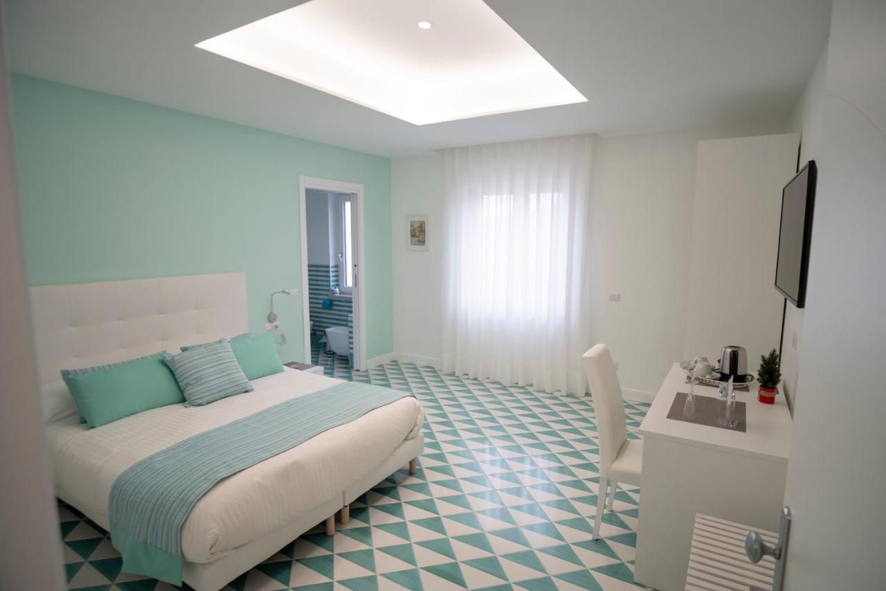 Domus Sole Bed & Breakfast ซอร์เรนโต ภายนอก รูปภาพ